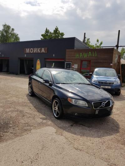 Volvo S80