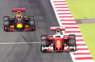 Себастьян Феттель и Даниэль Риккардо в гонке Формулы-1 2016 года в Барселоне