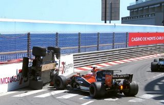 Паскаль Верляйн и Дженсон Баттон в гонке Формулы-1 2017 года в Монако
