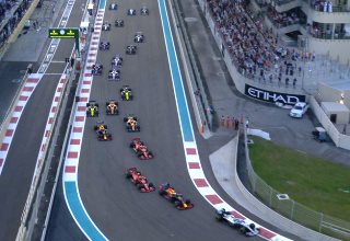 Старт гонки Формулы-1 2019 года в Абу-Даби