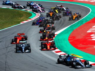 Рестарт гонки Формулы-1 2019 года в Барселоне
