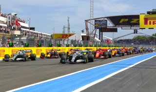 Старт гонки Формулы-1 2019 года на Поль Рикаре