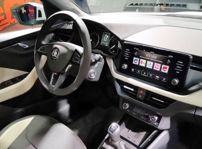 Интерьер кроссовера Skoda Kamiq