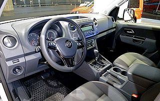 Интерьер Volkswagen Amarok 2015 года