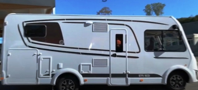 Автодом Etrusco I 6900 SB, (Этруско 6900) вид сбоку