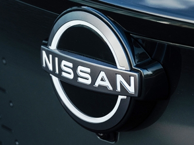 Новый логотип Nissan