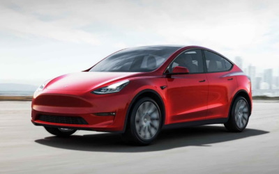 Кроссовер Tesla Model Y поступил в продажу на полгода раньше времени
