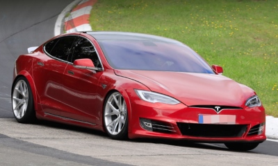 Электрический суперкар Tesla Model S Plaid