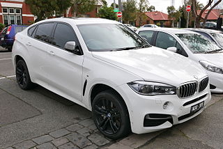 Кроссовер-купе BMW X6 2015 года (F16)