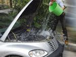 Что делать водителю, если двигатель начал перегреваться на летней автотрассе? Что делать водителю, если двигатель начал перегреваться на летней автотрассе?