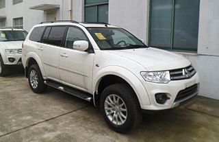 Mitsubishi Pajero Sport 2013 года