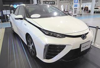 Водородный автомобиль Toyota Mirai