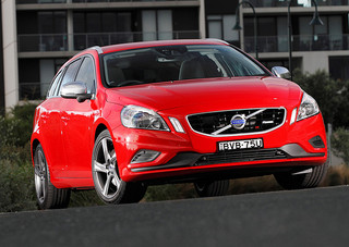 Volvo V60 – спортивный универсал из Швеции Volvo V60 – спортивный универсал из Швеции