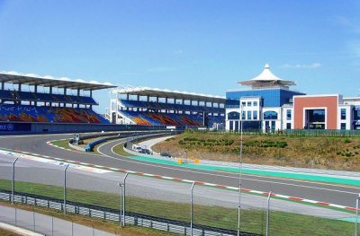 Мир Формулы-1: этап чемпионата 2021 года на автодроме Истанбул-парк в Турции