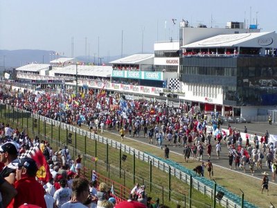 Формула-1, самые свежие новости чемпионата: на подиуме Гран-при Венгрии 2022 года Ферстаппен, Хэмилтон и Расселл
